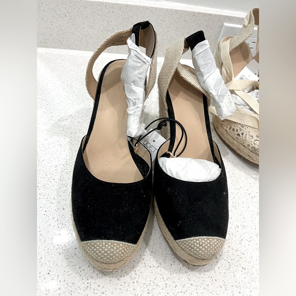 Brand new black wedges